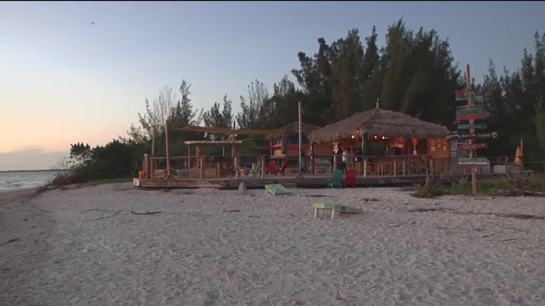 'Beer Can Island' up for sale